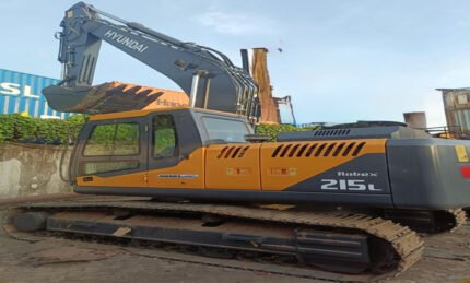2025-UNUSED HYUNDAI R215L HYDRAULIC EXCAVATOR  WITH HAMMER LIN