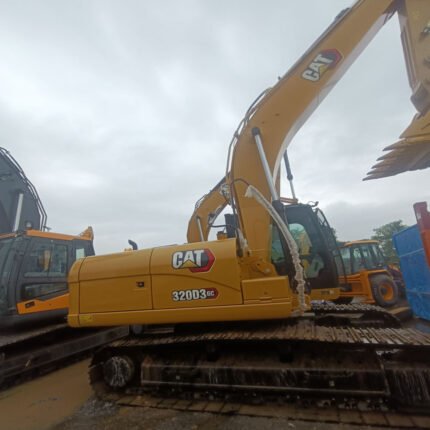 2025-  UNUSED CATERPILLAR 320D3GC HYDRAULIC  EXCAVATOR WITH HAMMER LINE