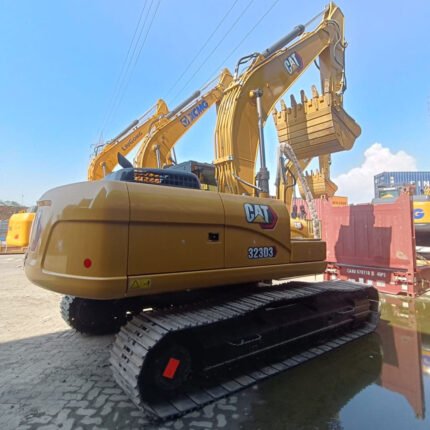 2025- UNUSED CATERPILLAR 323D3 HYDRAULIC  EXCAVATOR WITH HAMMER LINE